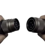 citroen-multiadapter-flugzeugstecker-steckverbinder-bild Bild der Aviator-Adapter