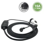 harley-davidson-typ2-auf-typf-mobile-ladekabel-16a-duo Foto der 2-poligen 16-A-Steckdose für mobiles Ladegerat im Haushalt